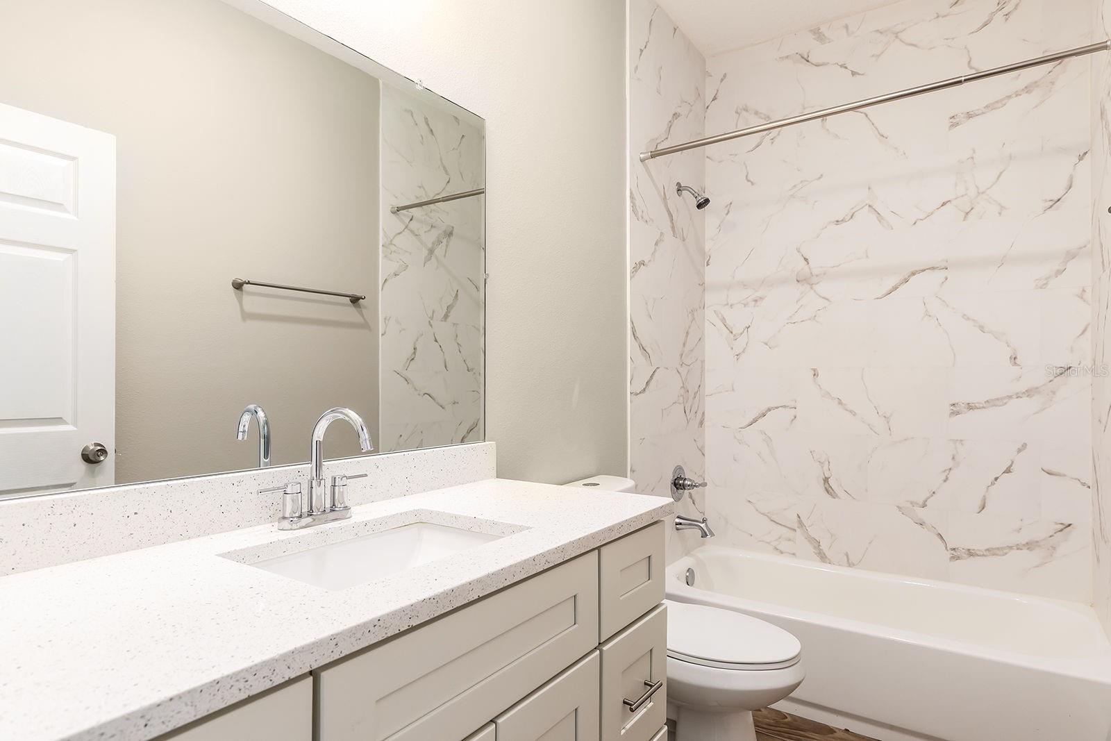 1240 S HIGHLAND AVE, APOPKA, FL, 32703