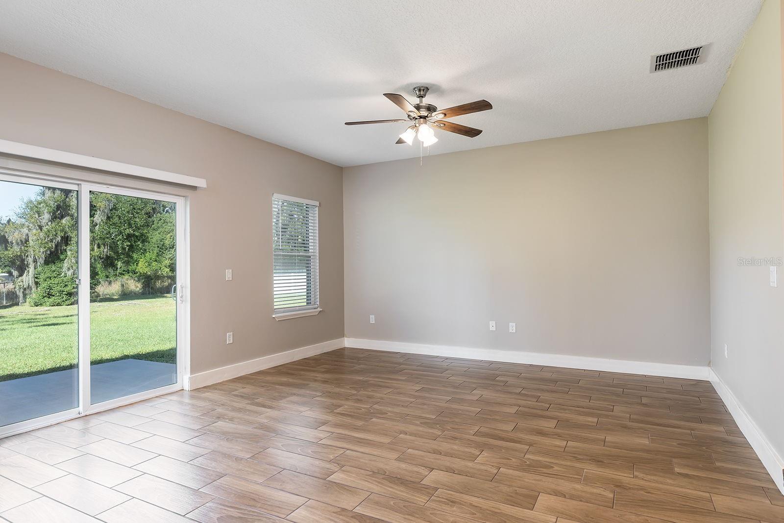 1240 S HIGHLAND AVE, APOPKA, FL, 32703