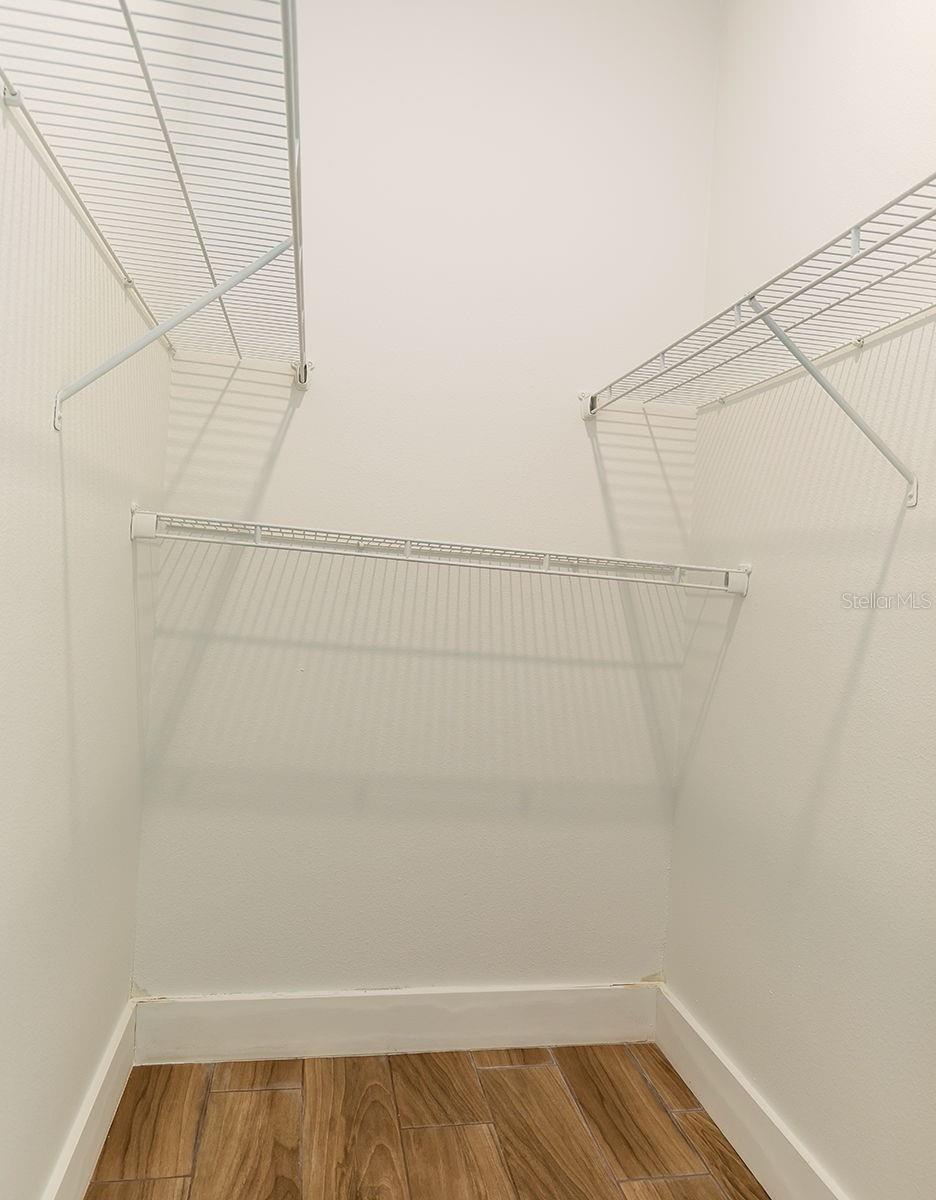 1240 S HIGHLAND AVE, APOPKA, FL, 32703