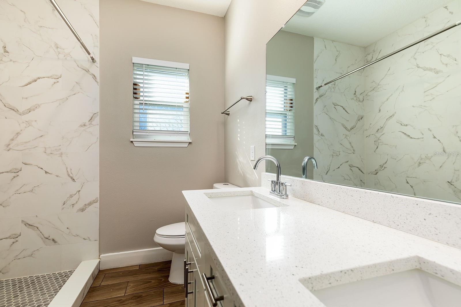 1240 S HIGHLAND AVE, APOPKA, FL, 32703