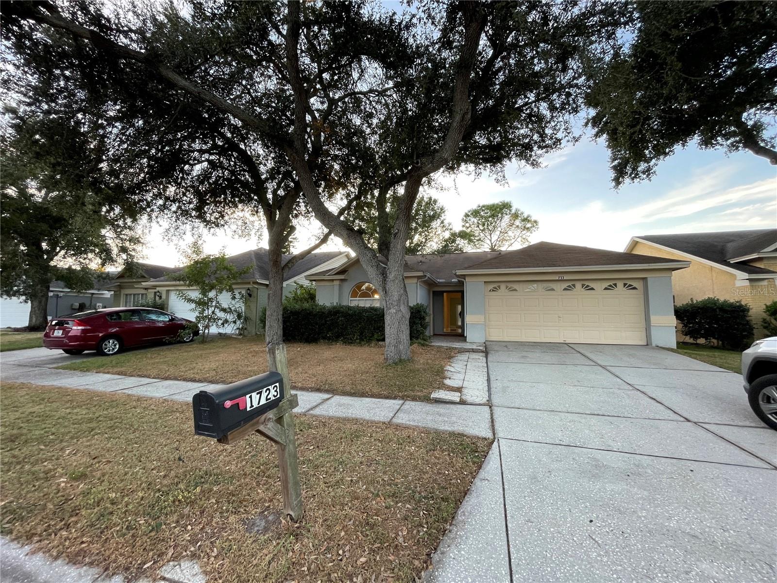 1723 ELK SPRING DR, BRANDON, FL, 33511