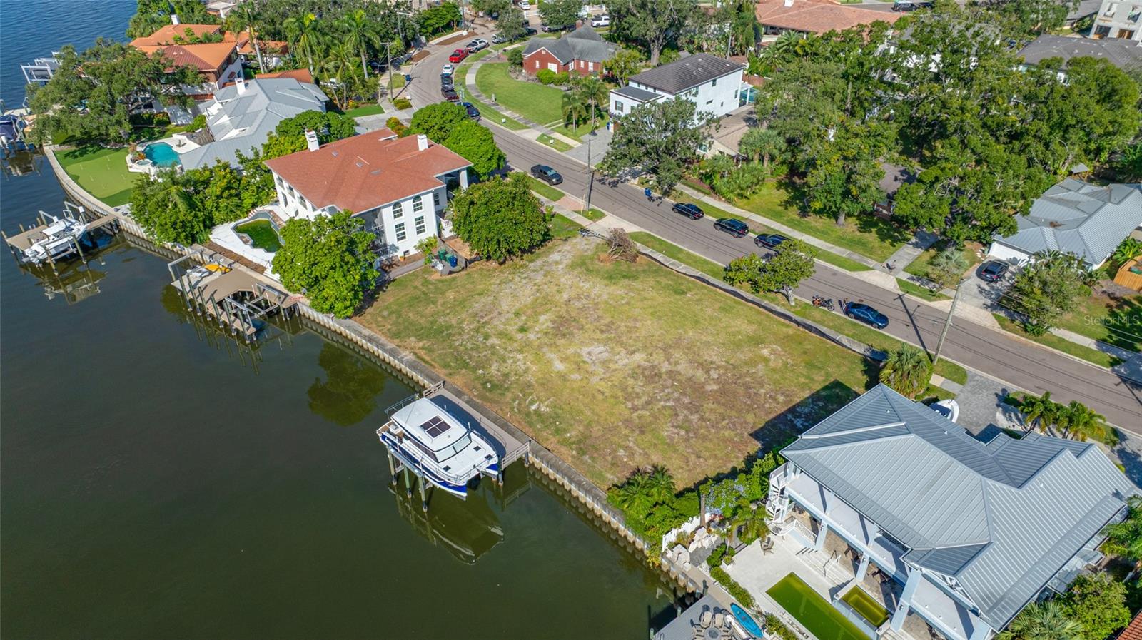 102 ADALIA AVE, TAMPA, FL, 33606