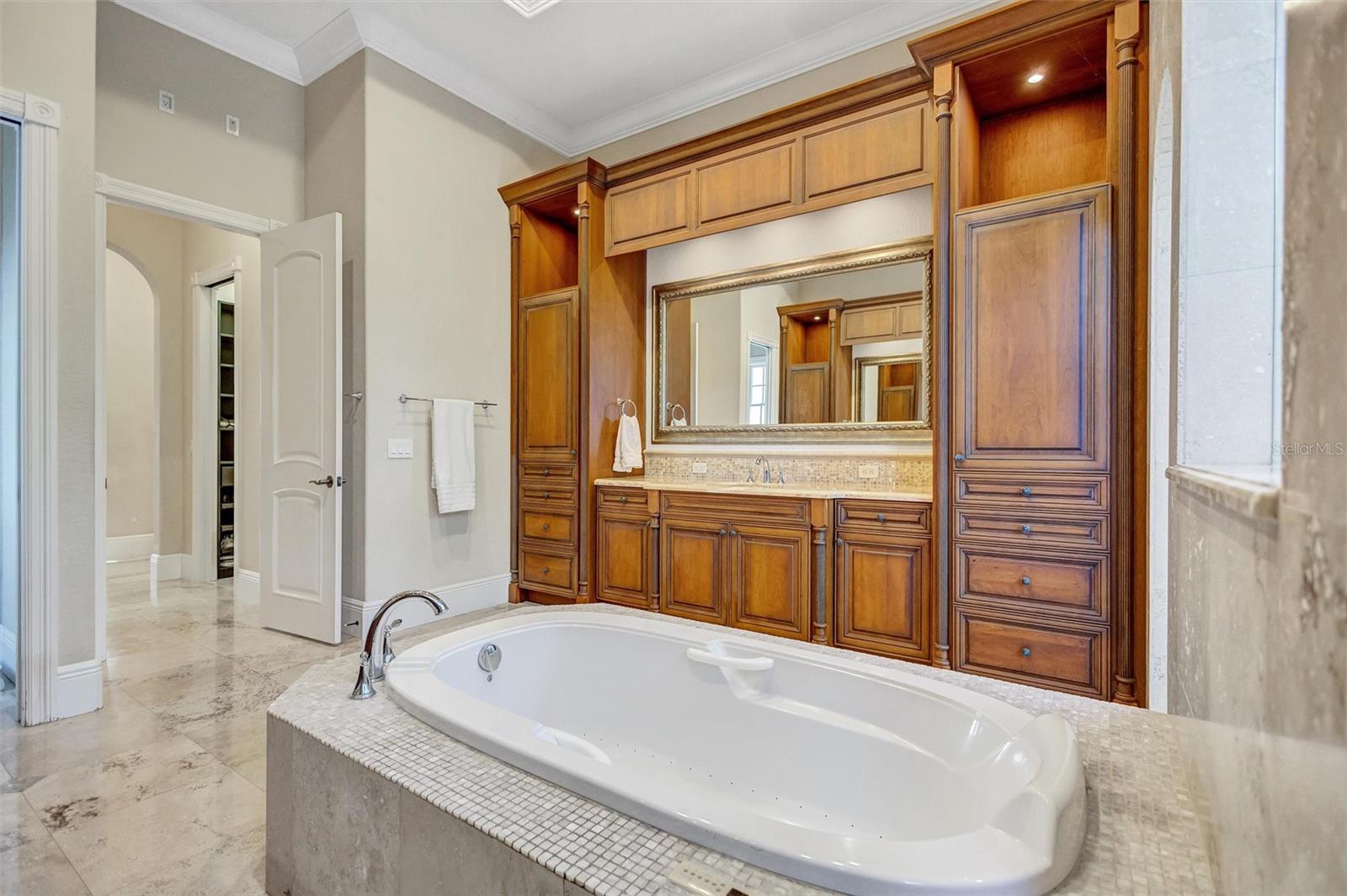 A4671798 Property Photo