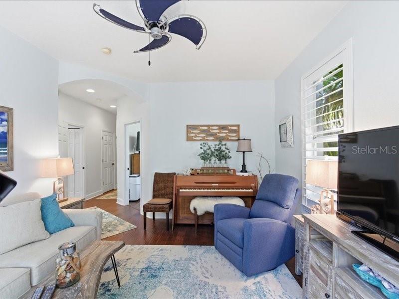 121 COQUINA KEY DR, ORMOND BEACH, FL, 32176