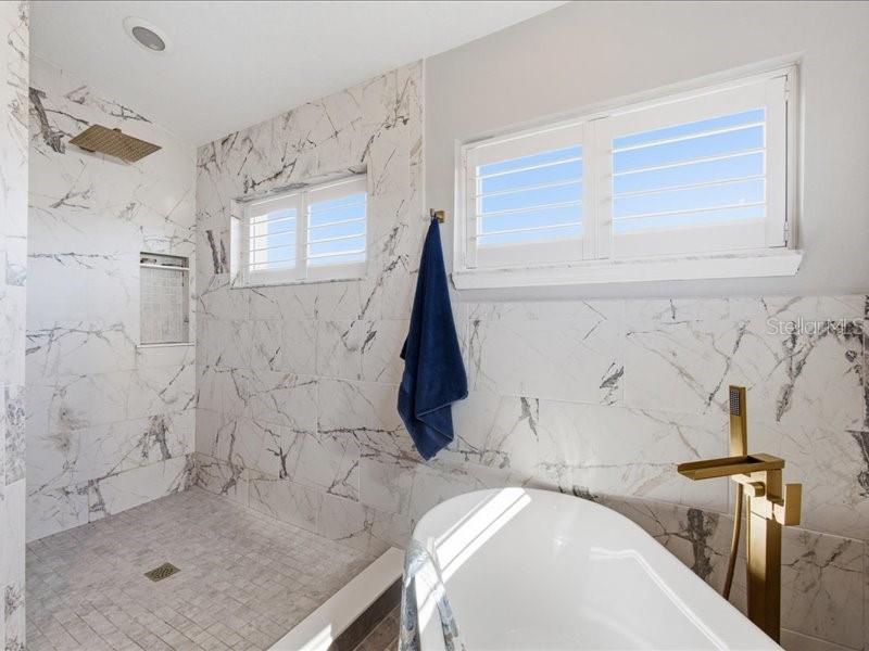 121 COQUINA KEY DR, ORMOND BEACH, FL, 32176