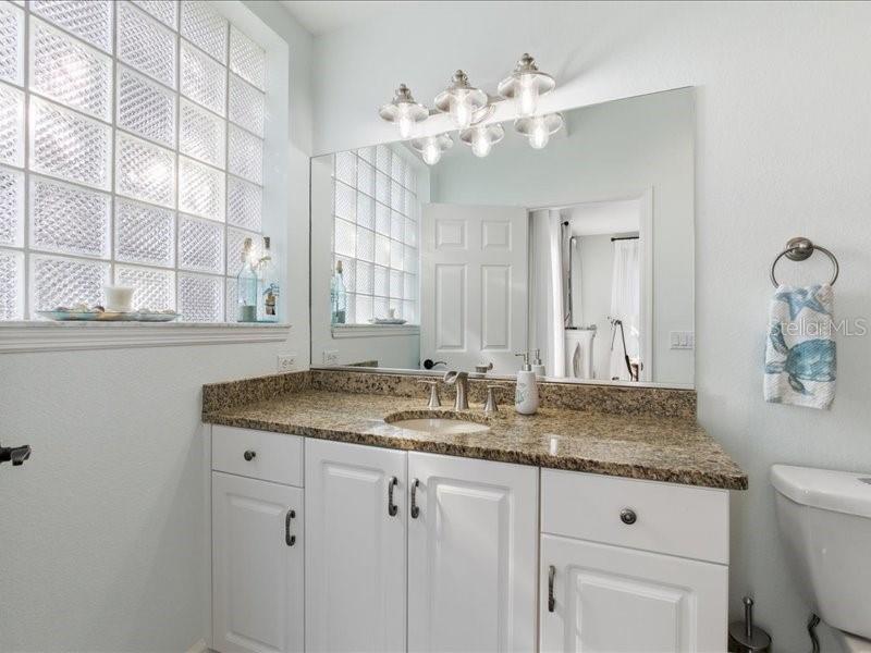 121 COQUINA KEY DR, ORMOND BEACH, FL, 32176