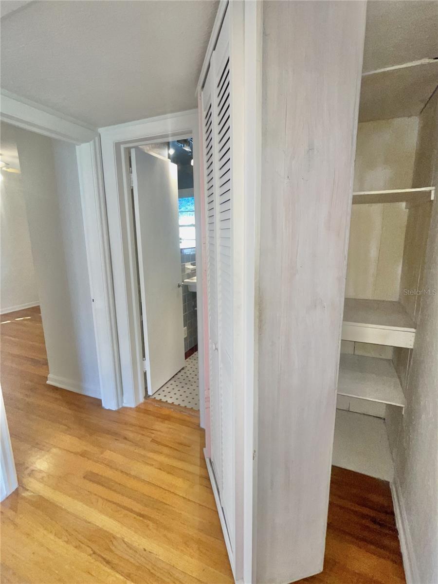 1718 CHRISTY AVE, ORLANDO, FL, 32803