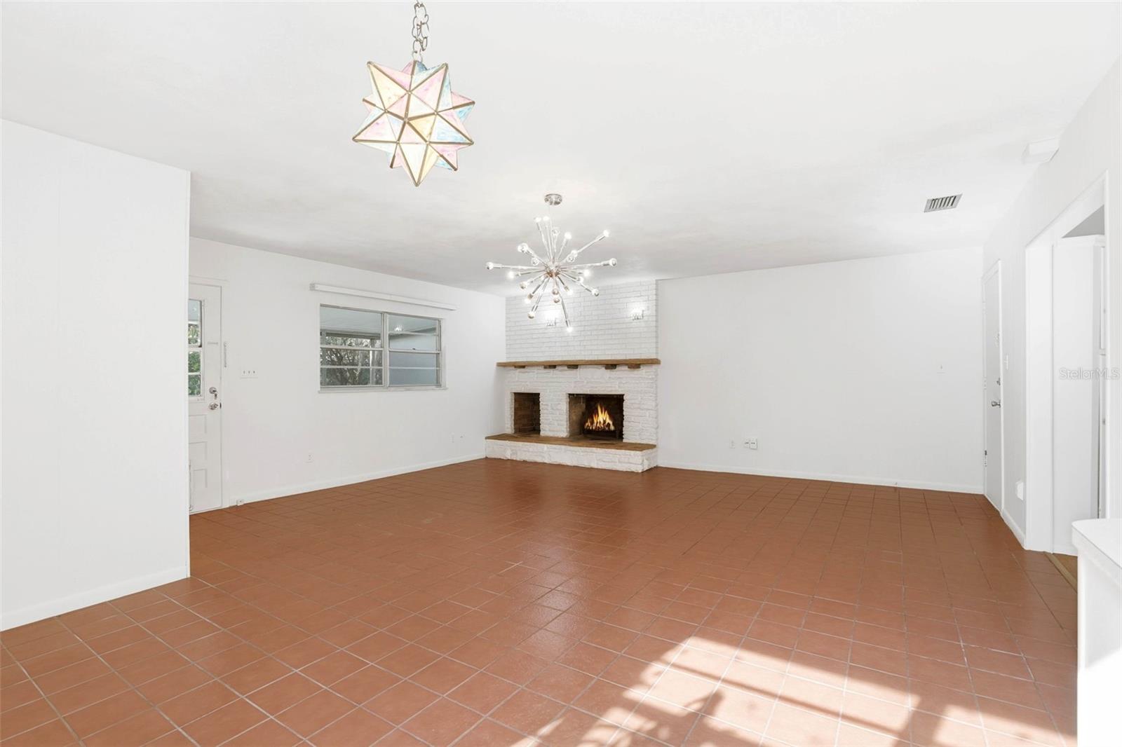 1718 CHRISTY AVE, ORLANDO, FL, 32803