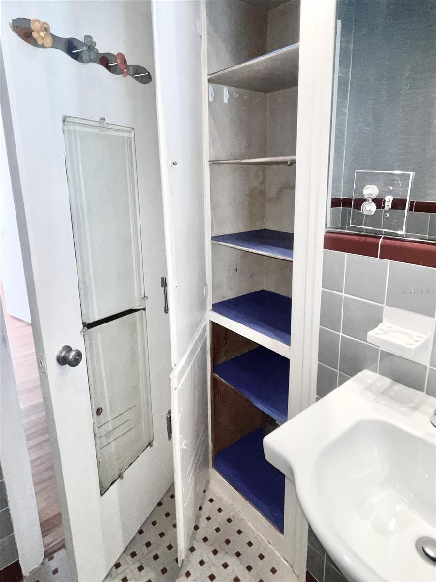 1718 CHRISTY AVE, ORLANDO, FL, 32803