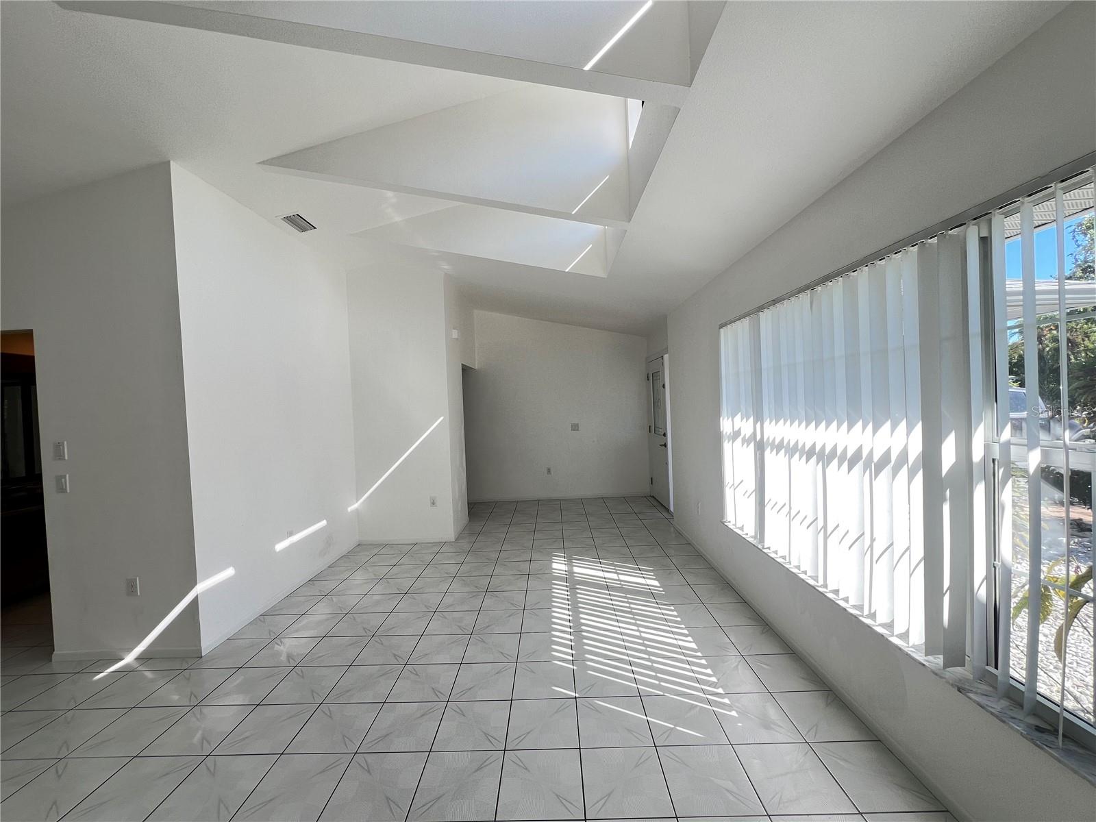 23112 GRAY AVE, PUNTA GORDA, FL, 33980