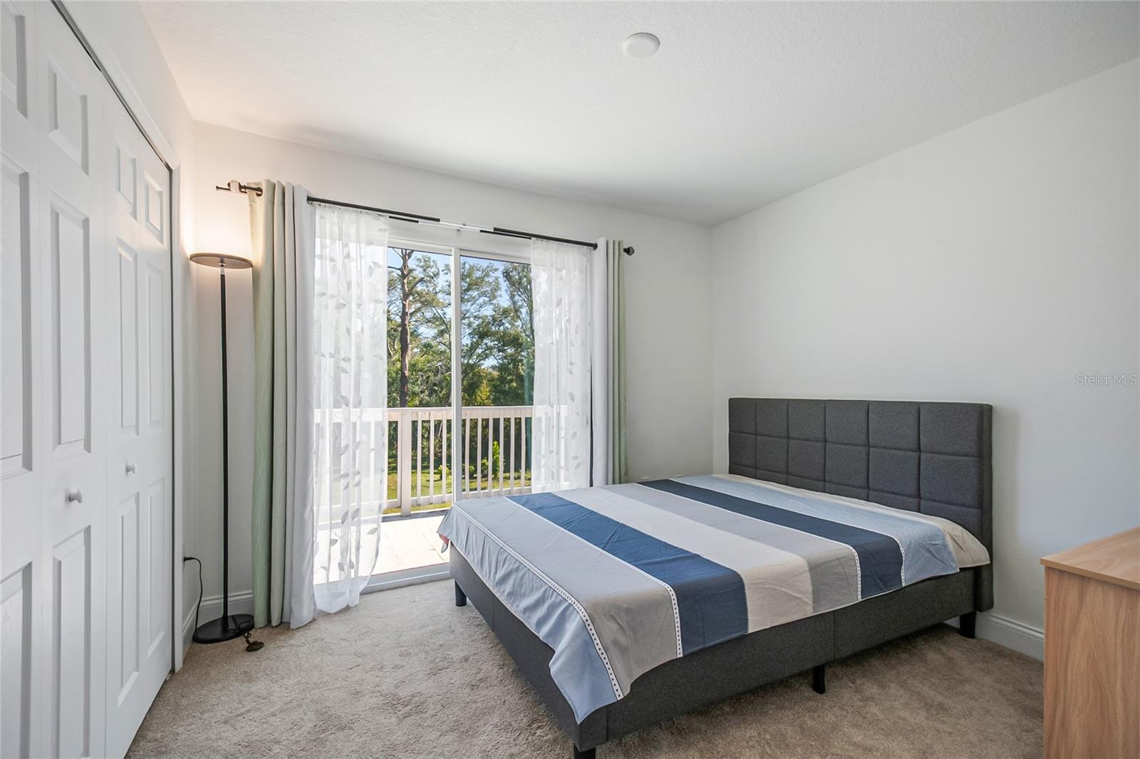 827 DENNIS AVE, ORLANDO, FL, 32807