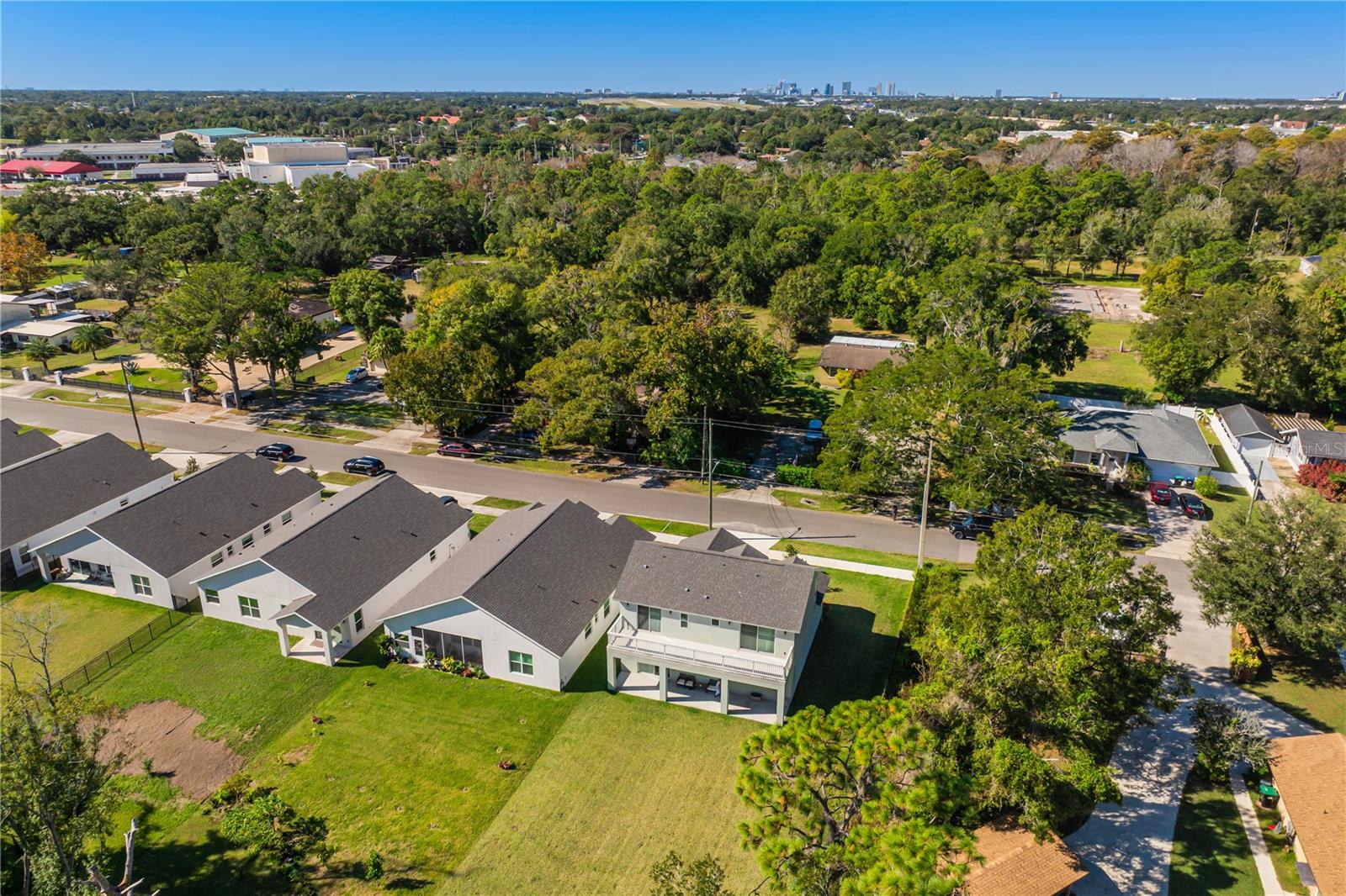 827 DENNIS AVE, ORLANDO, FL, 32807