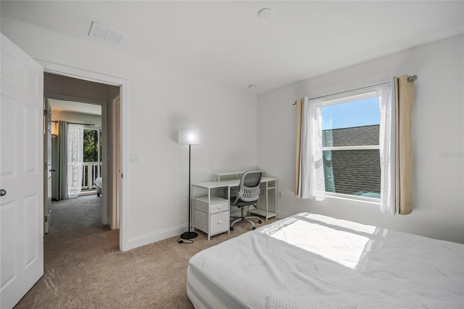 827 DENNIS AVE, ORLANDO, FL, 32807