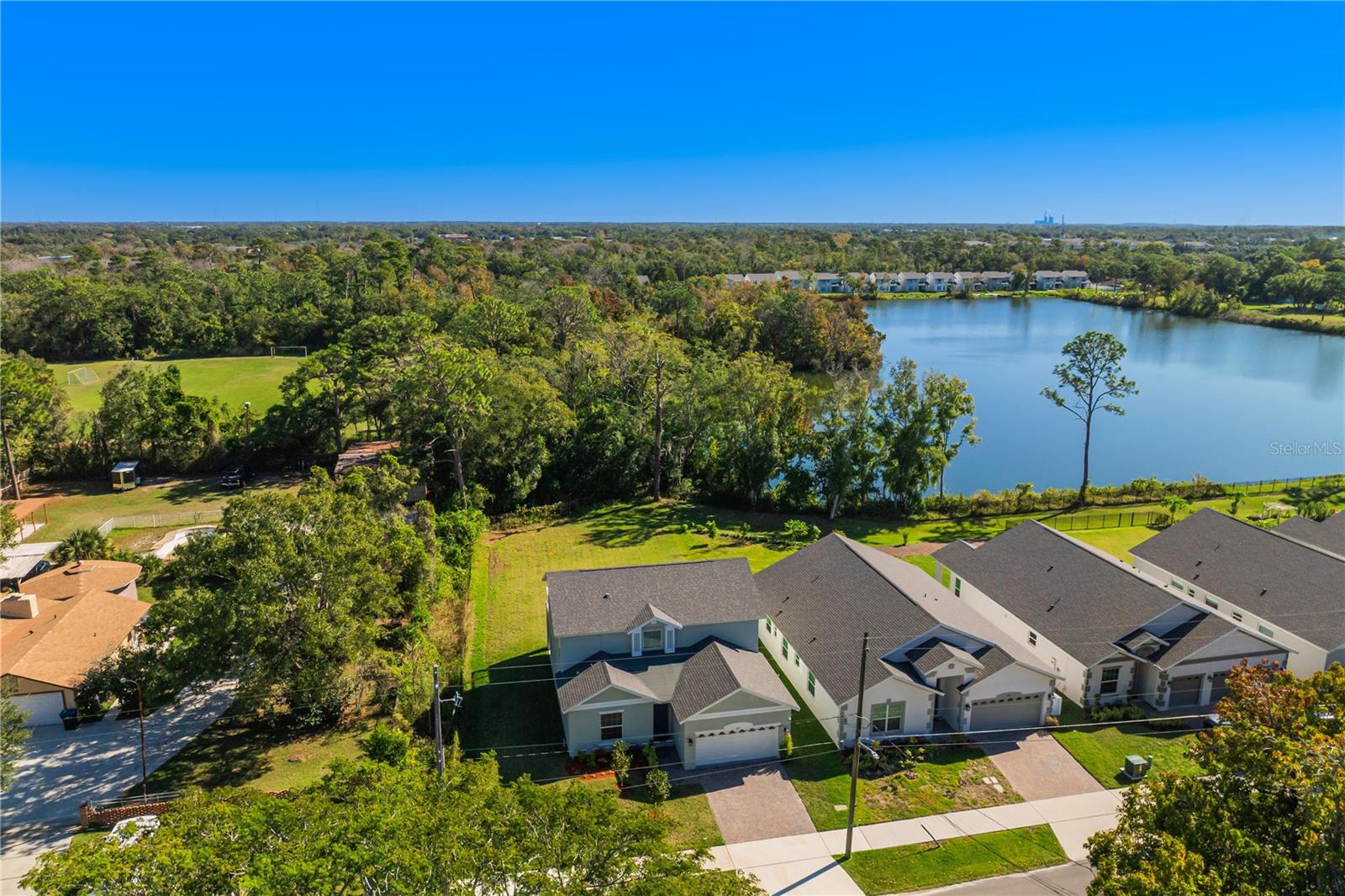 827 DENNIS AVE, ORLANDO, FL, 32807