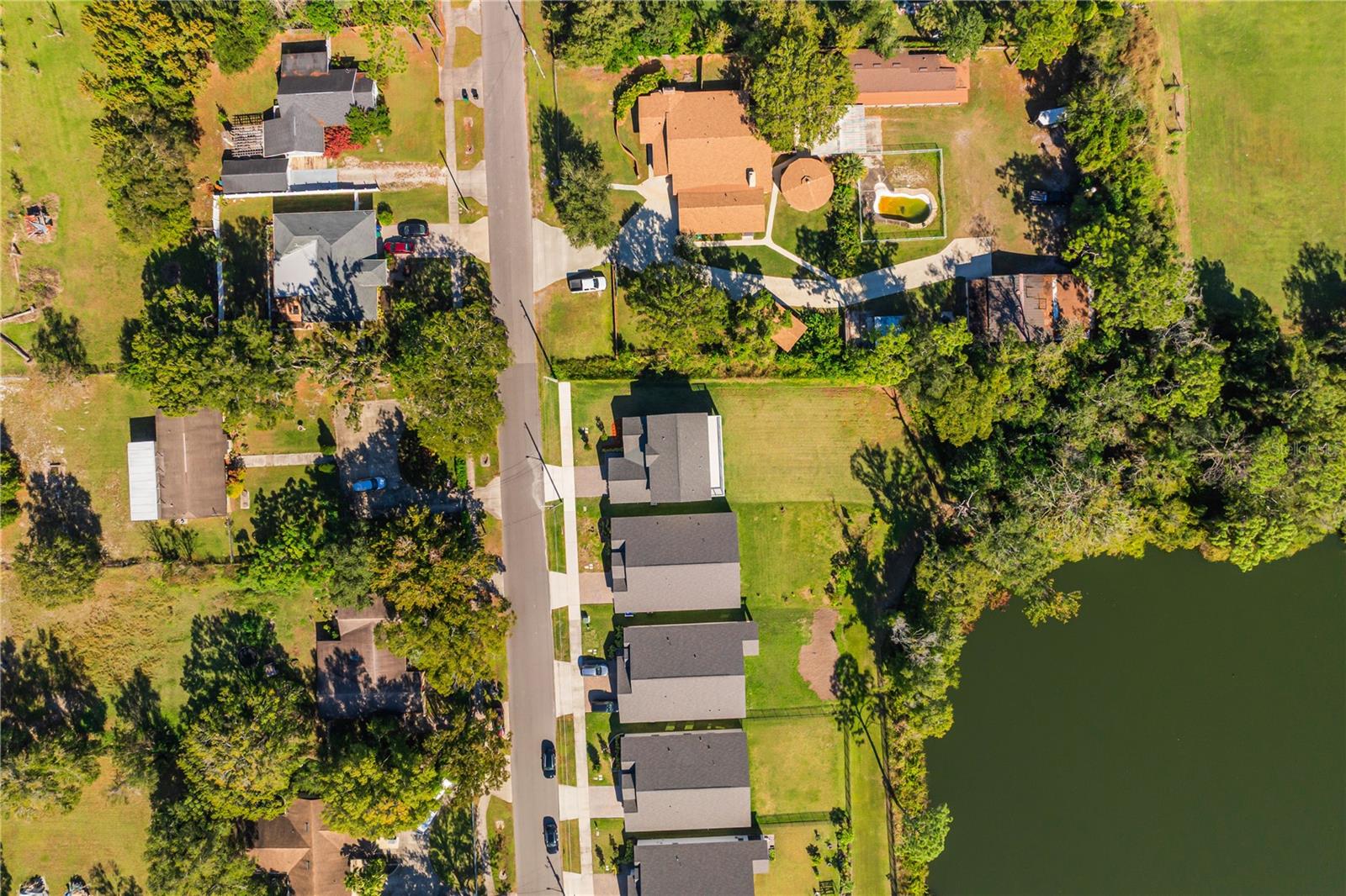 827 DENNIS AVE, ORLANDO, FL, 32807