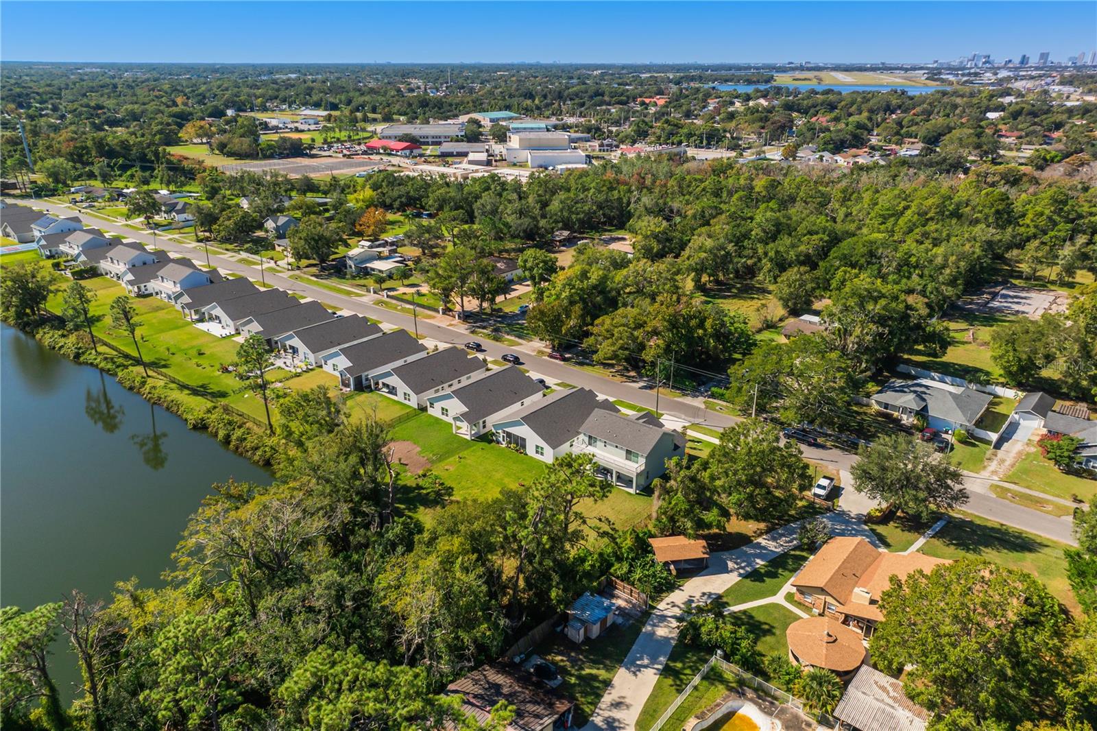 827 DENNIS AVE, ORLANDO, FL, 32807