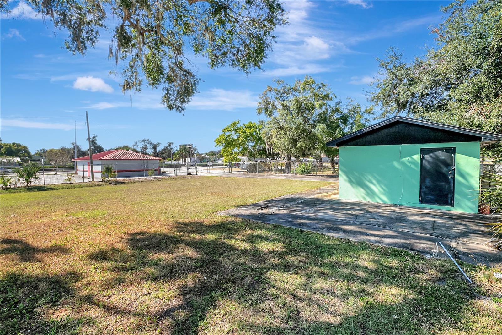 305 & 309 W MEMORIAL BLVD, LAKELAND, FL, 33801