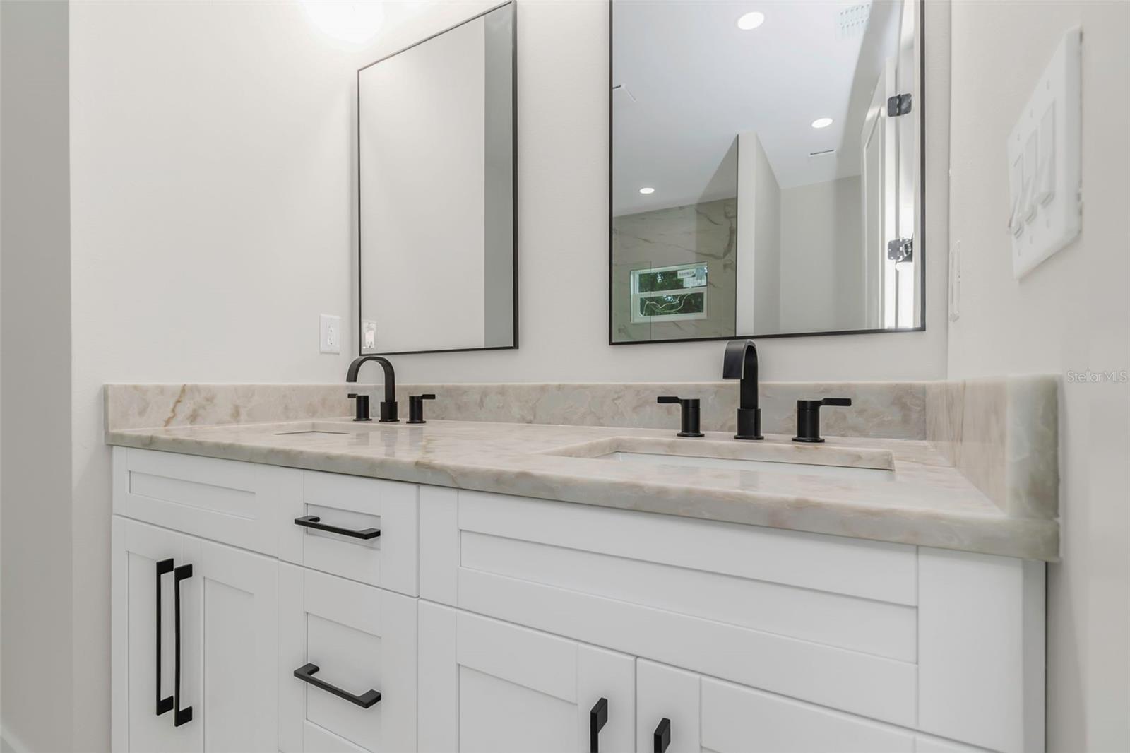 1822 SYLVAN DR, CLEARWATER, FL, 33755