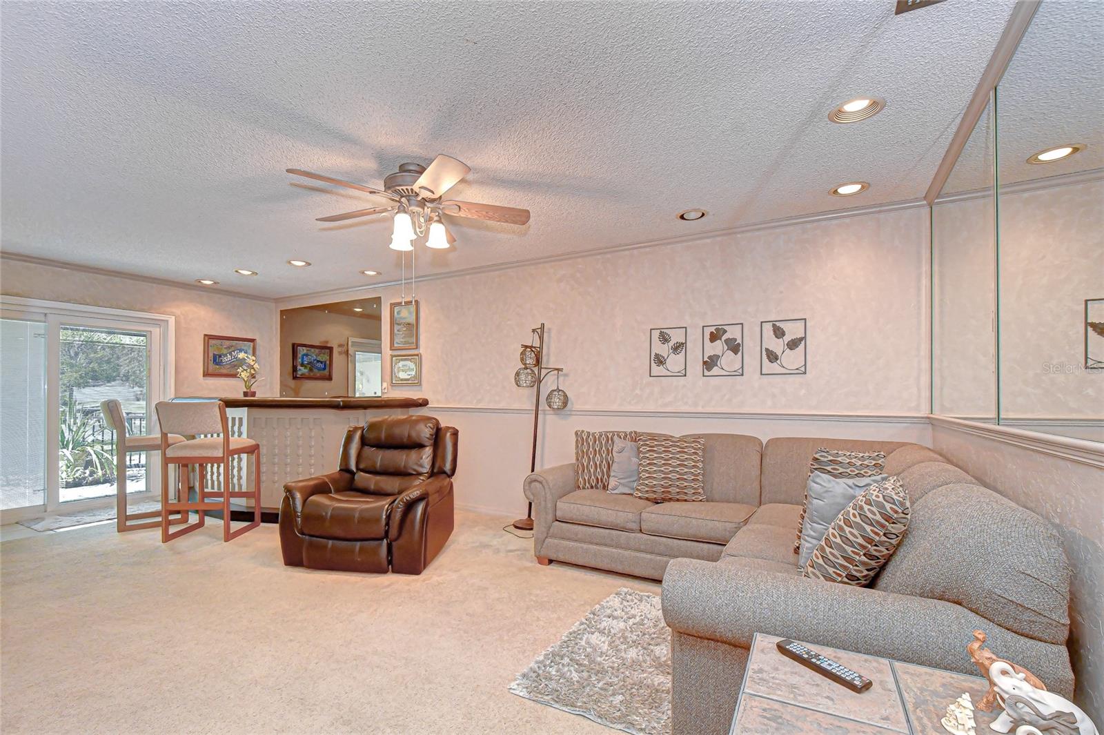 8120 N ALBANY AVE, TAMPA, FL, 33604