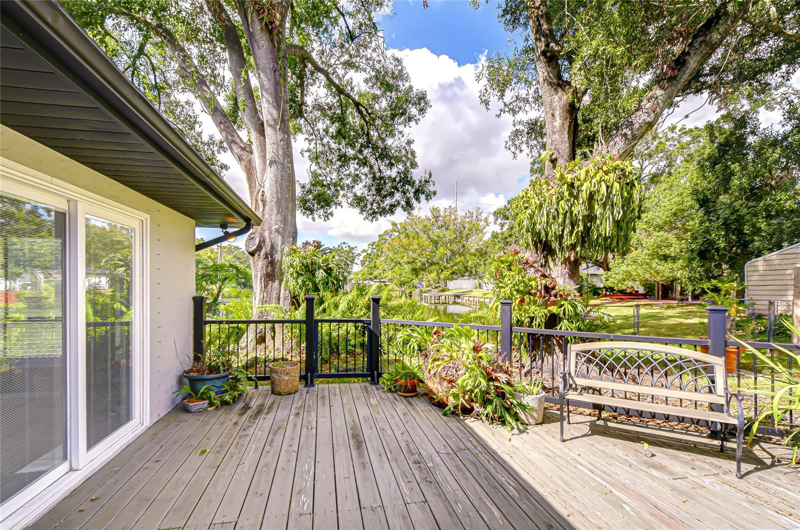 8120 N ALBANY AVE, TAMPA, FL, 33604