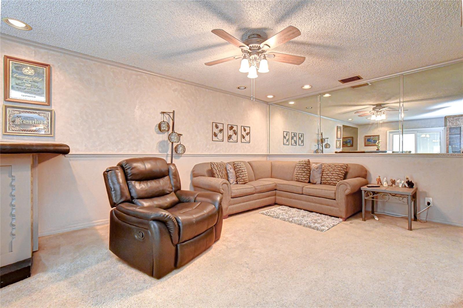 8120 N ALBANY AVE, TAMPA, FL, 33604