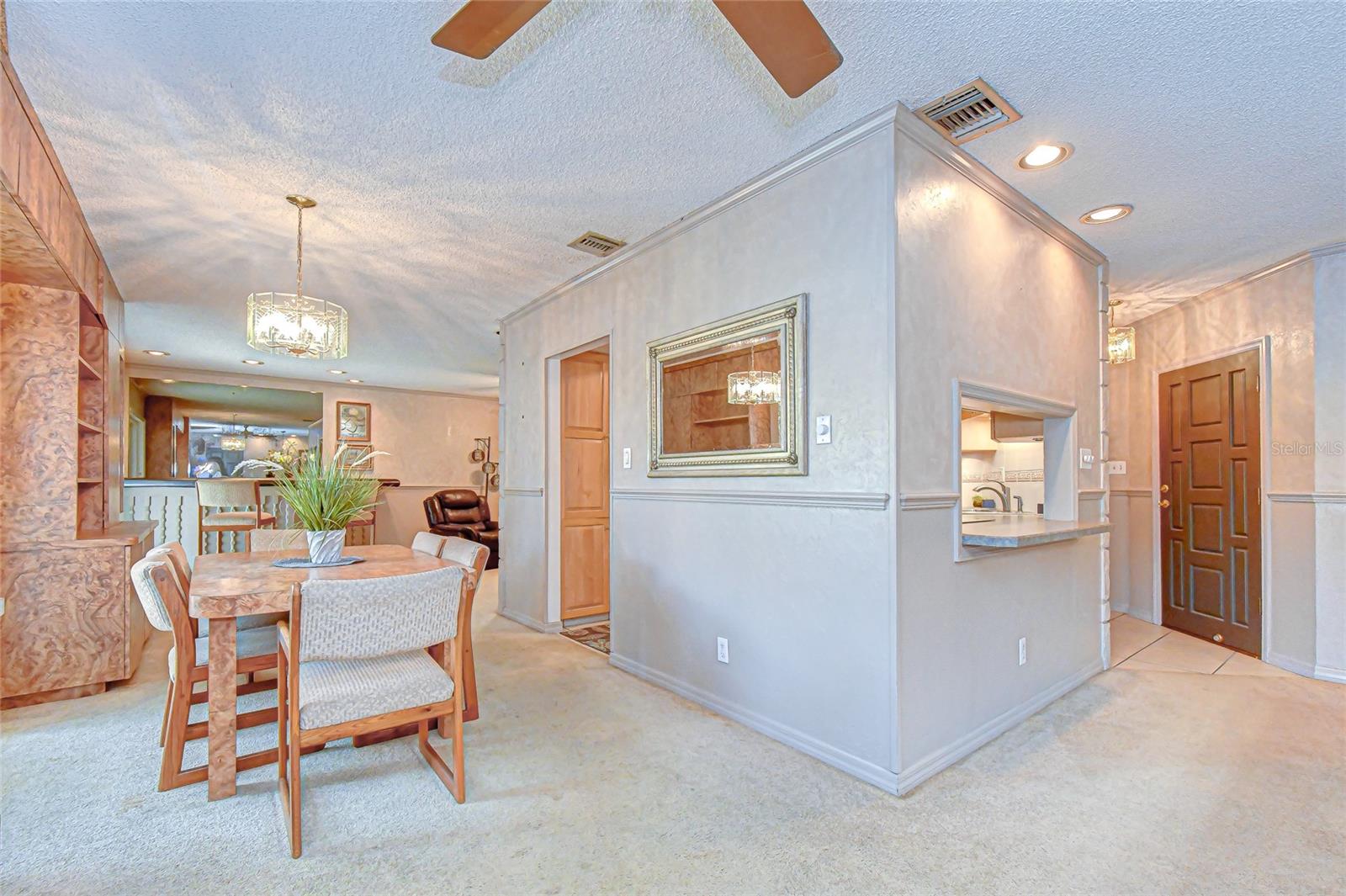 8120 N ALBANY AVE, TAMPA, FL, 33604