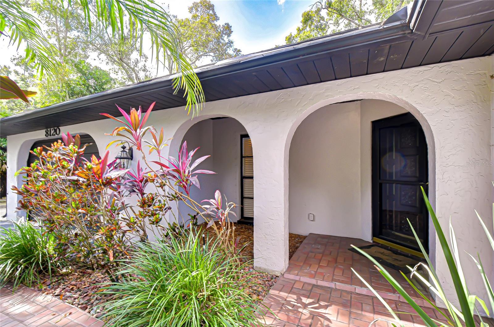 8120 N ALBANY AVE, TAMPA, FL, 33604