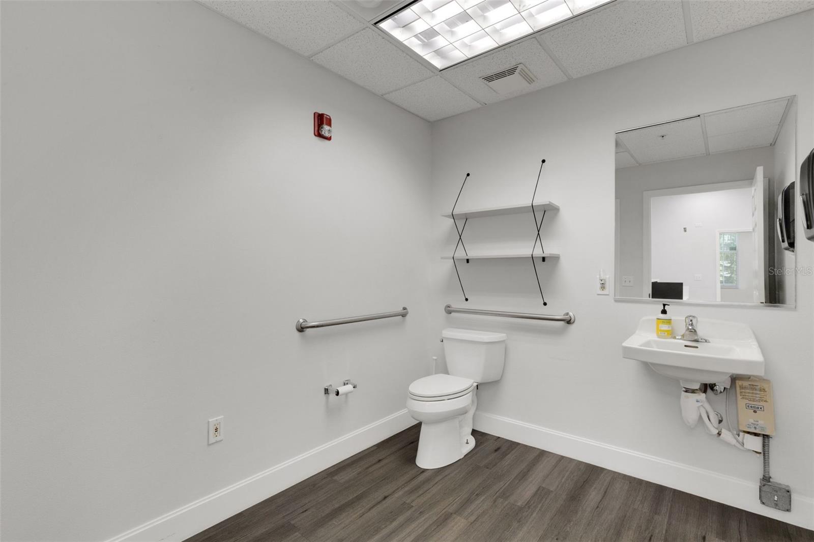 1400 CATTLEMEN #104, SARASOTA, FL, 34232