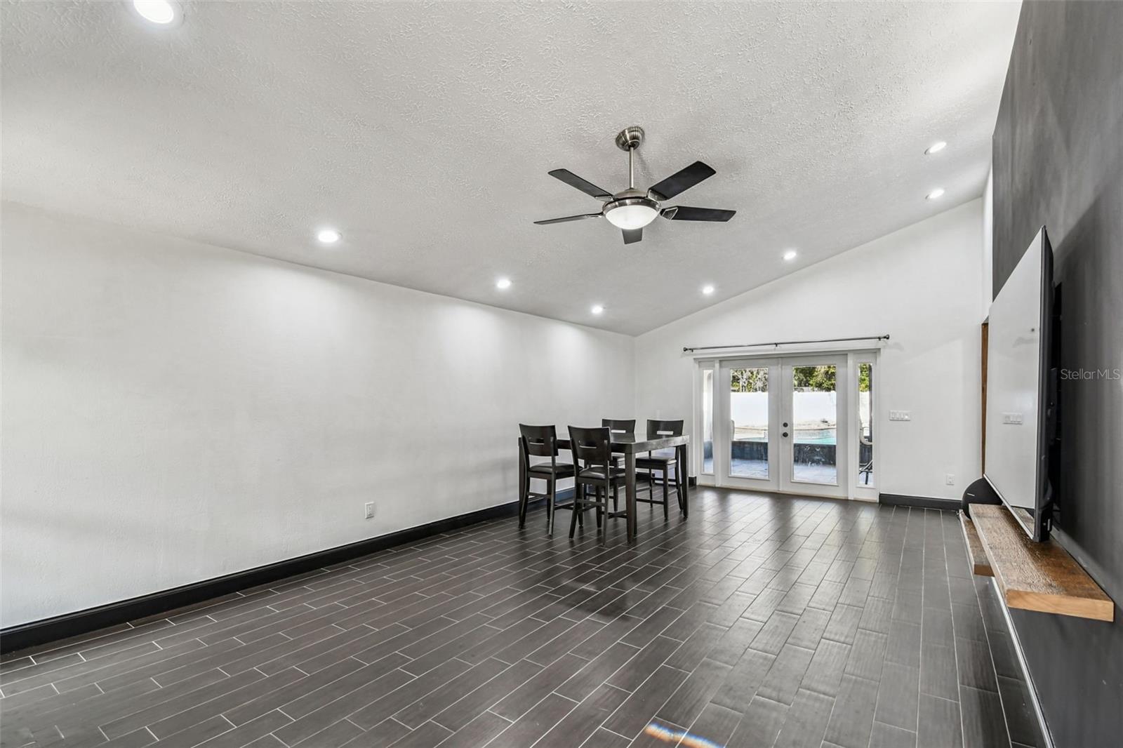 4603 GOLDBUD LN, TAMPA, FL, 33624