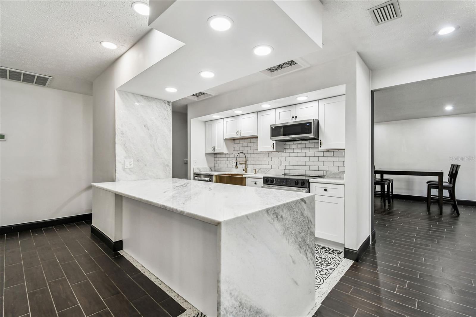 4603 GOLDBUD LN, TAMPA, FL, 33624