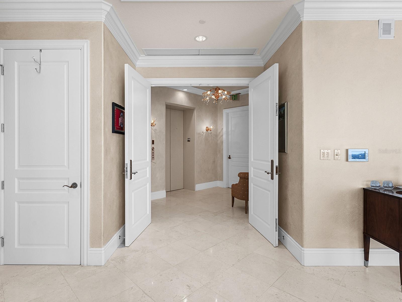 N6141427 Property Photo