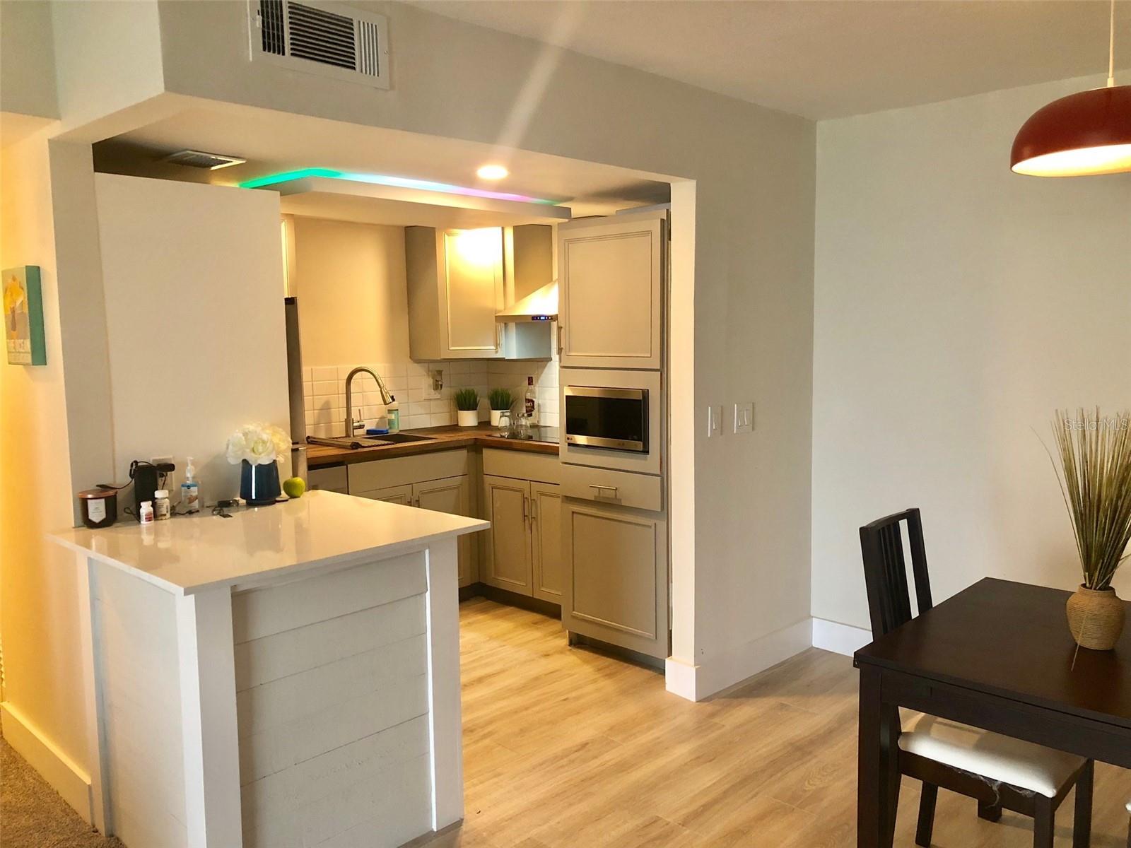 O6359939 Property Photo