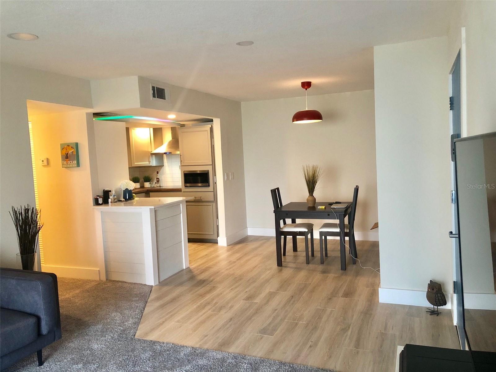 O6359939 Property Photo