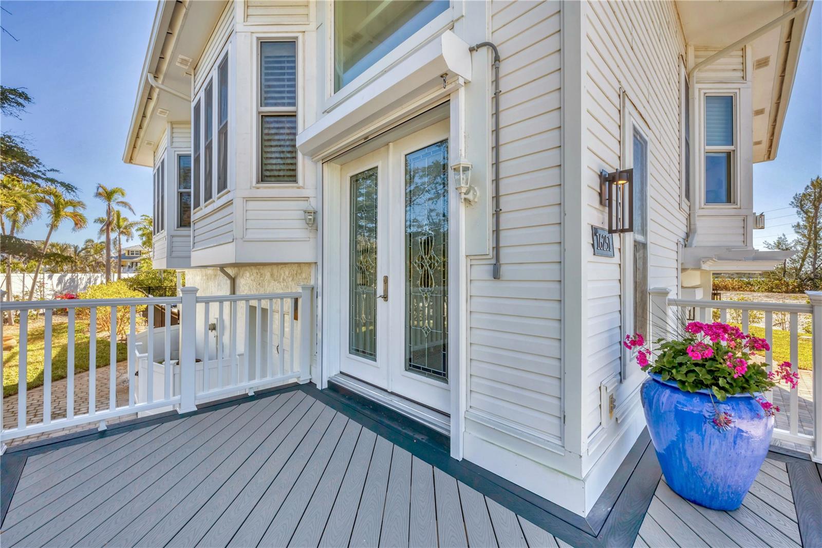 D6144731 Property Photo