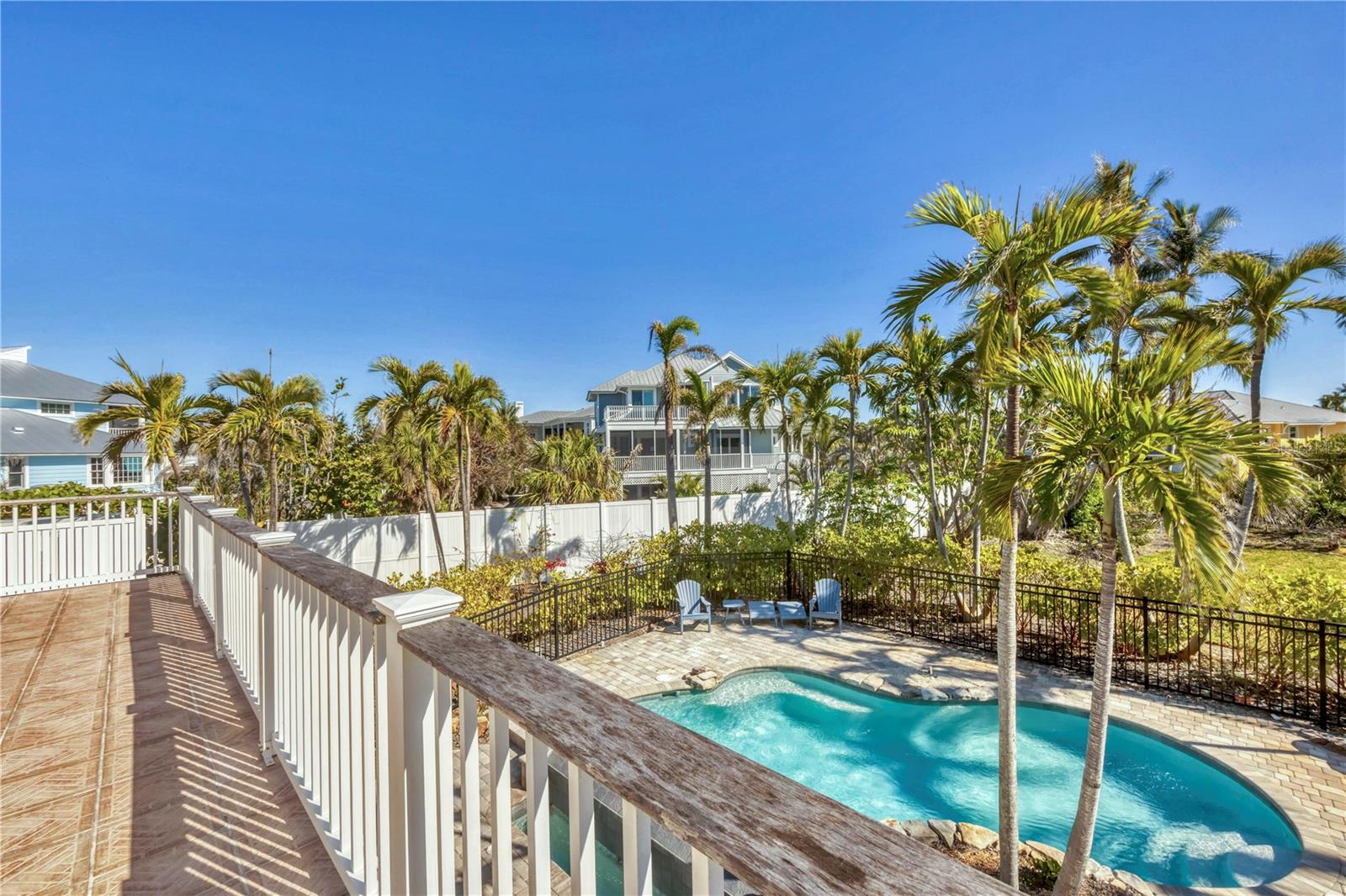 D6144731 Property Photo