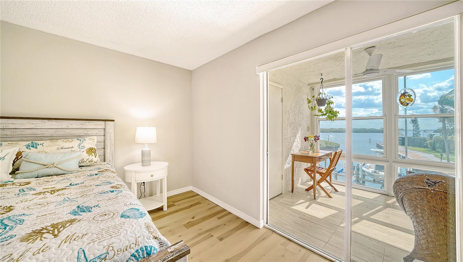 4500 GULF OF MEXICO DR #206, LONGBOAT KEY, FL, 34228