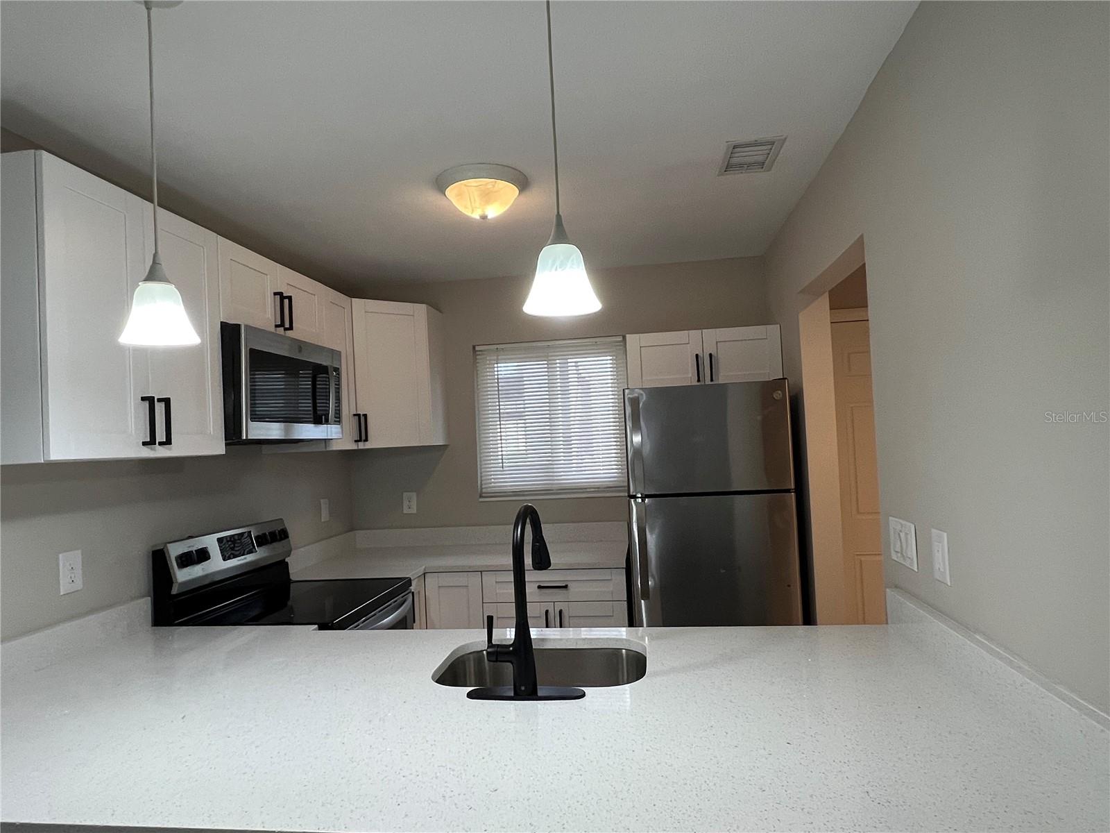 39132 COUNTY ROAD 54 #2064, ZEPHYRHILLS, FL, 33542