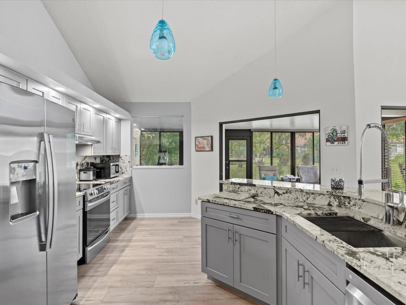 11723 ROLLING PINE LN, PORT RICHEY, FL, 34668