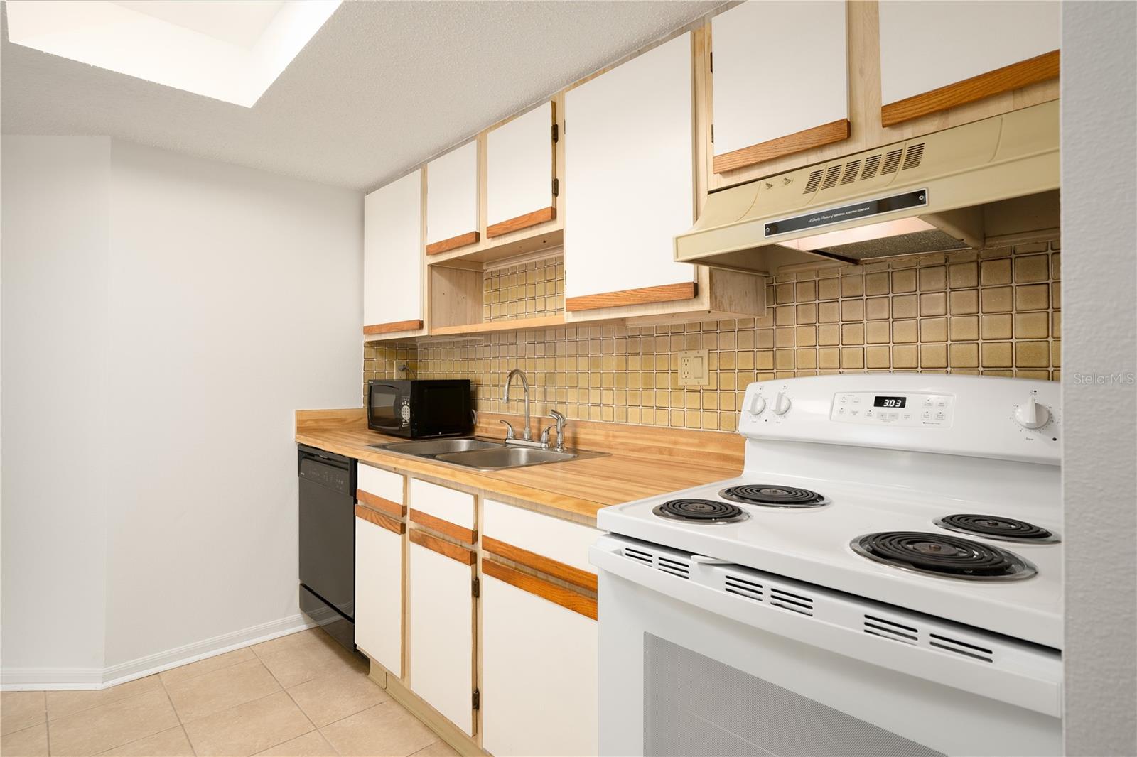 22291 WESTCHESTER BLVD #301, PORT CHARLOTTE, FL, 33952