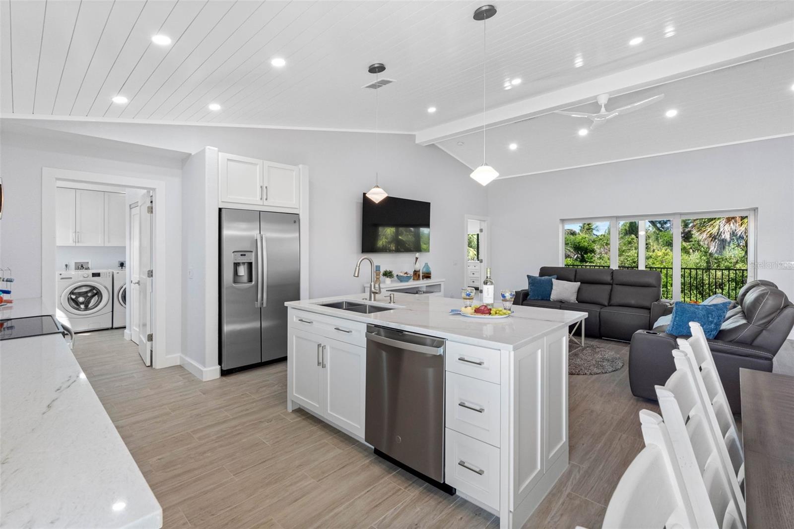 396 N GULF BLVD, PLACIDA, FL, 33946