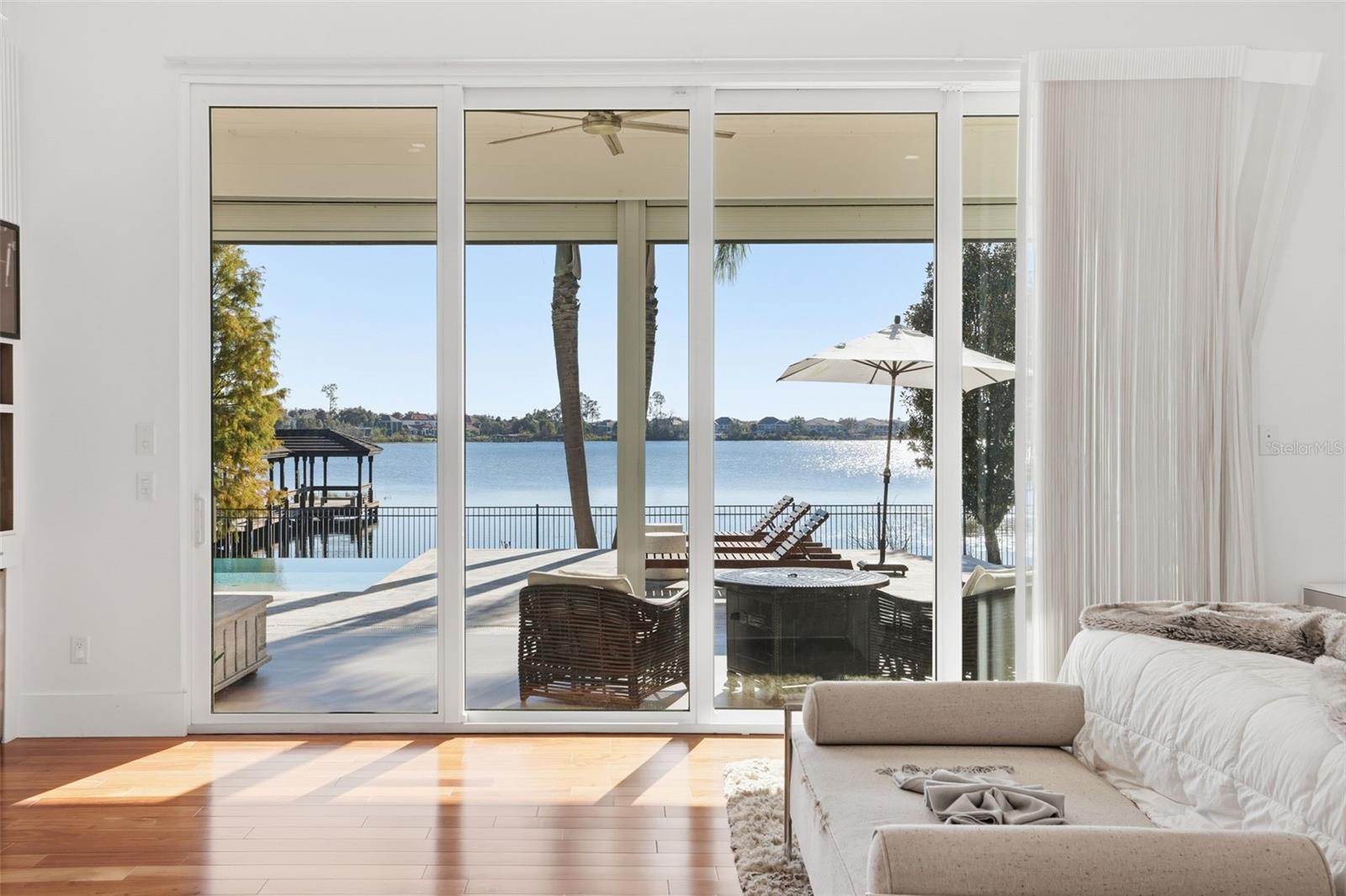 O6359990 Property Photo