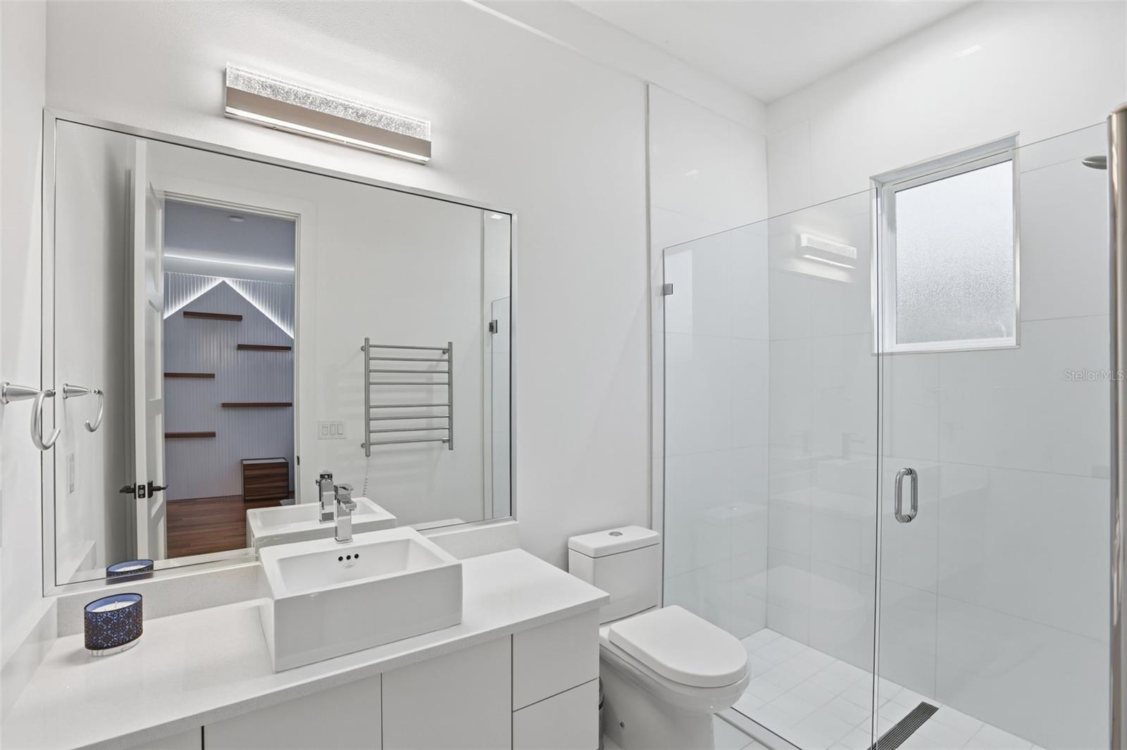 O6359990 Property Photo