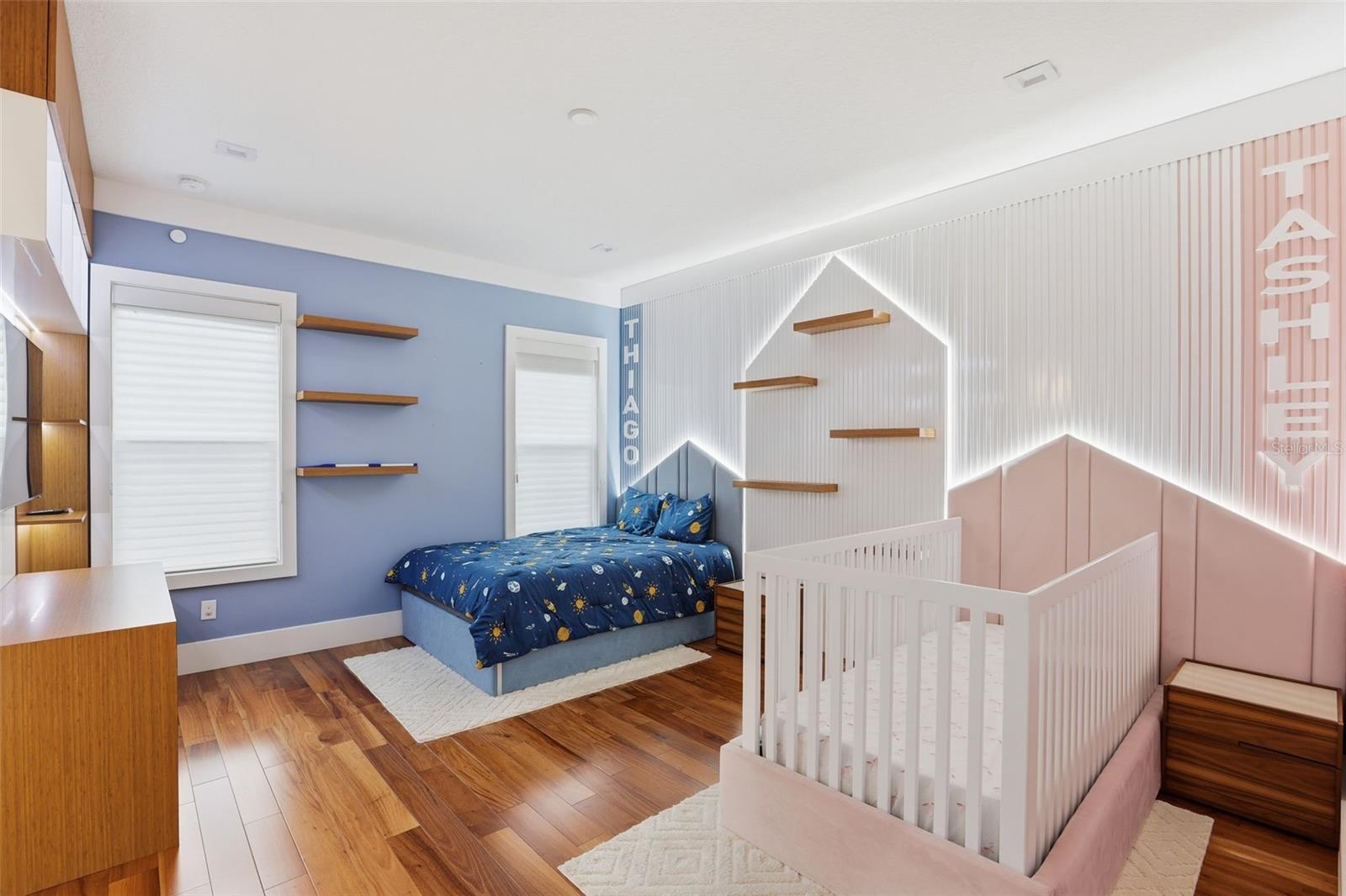 O6359990 Property Photo