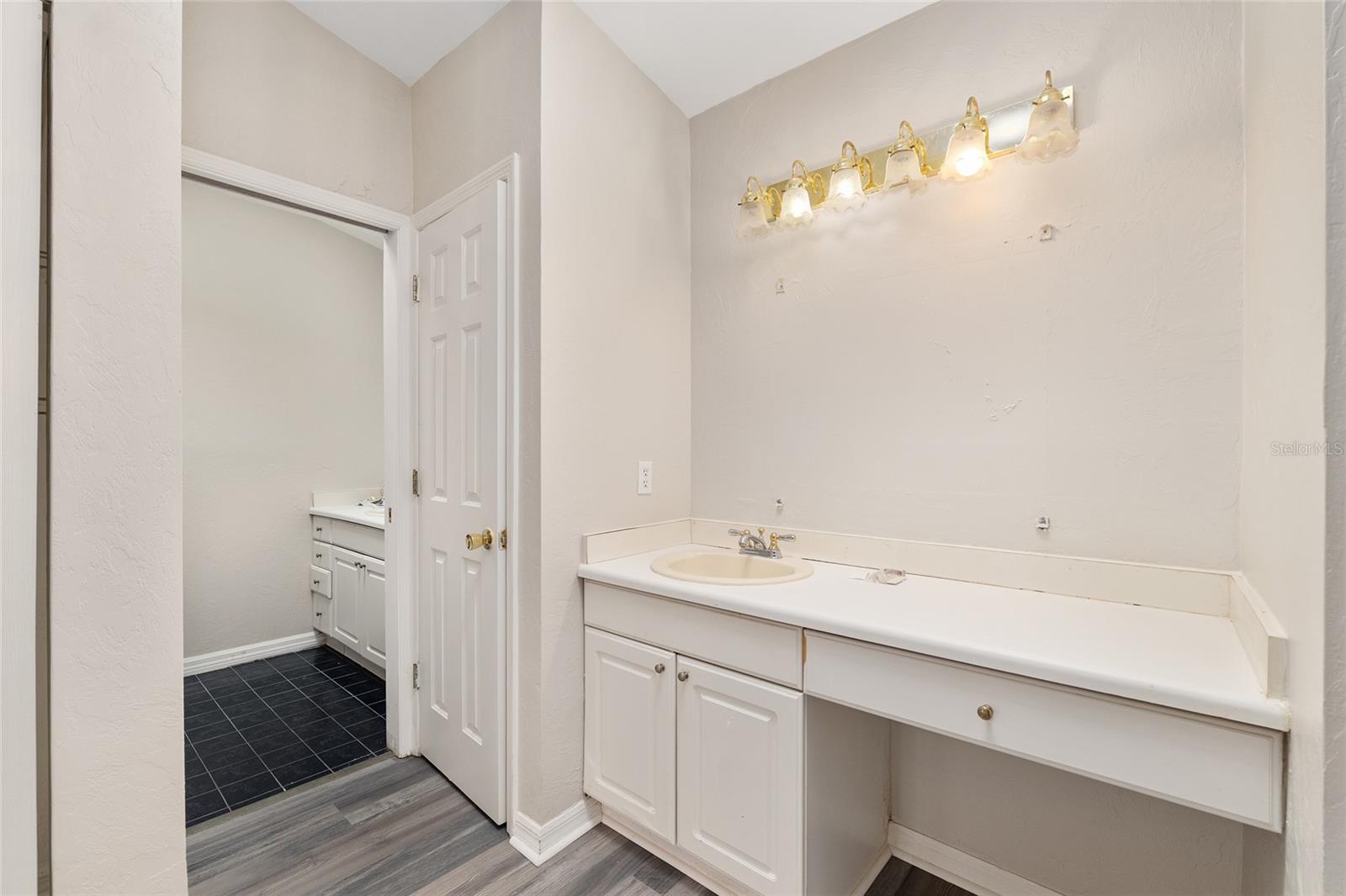 1135 SE 12TH AVE, GAINESVILLE, FL, 32641