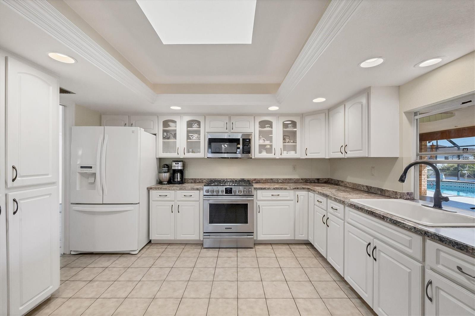 2458 HERRON TER, PORT CHARLOTTE, FL, 33981