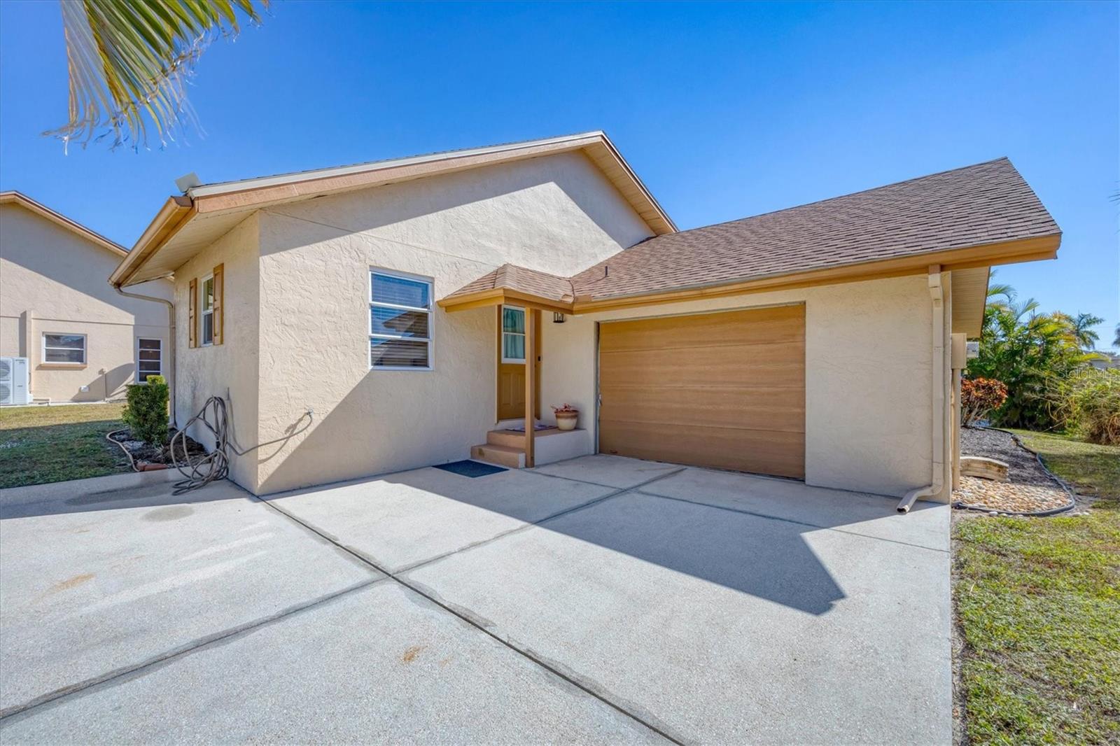 2458 HERRON TER, PORT CHARLOTTE, FL, 33981