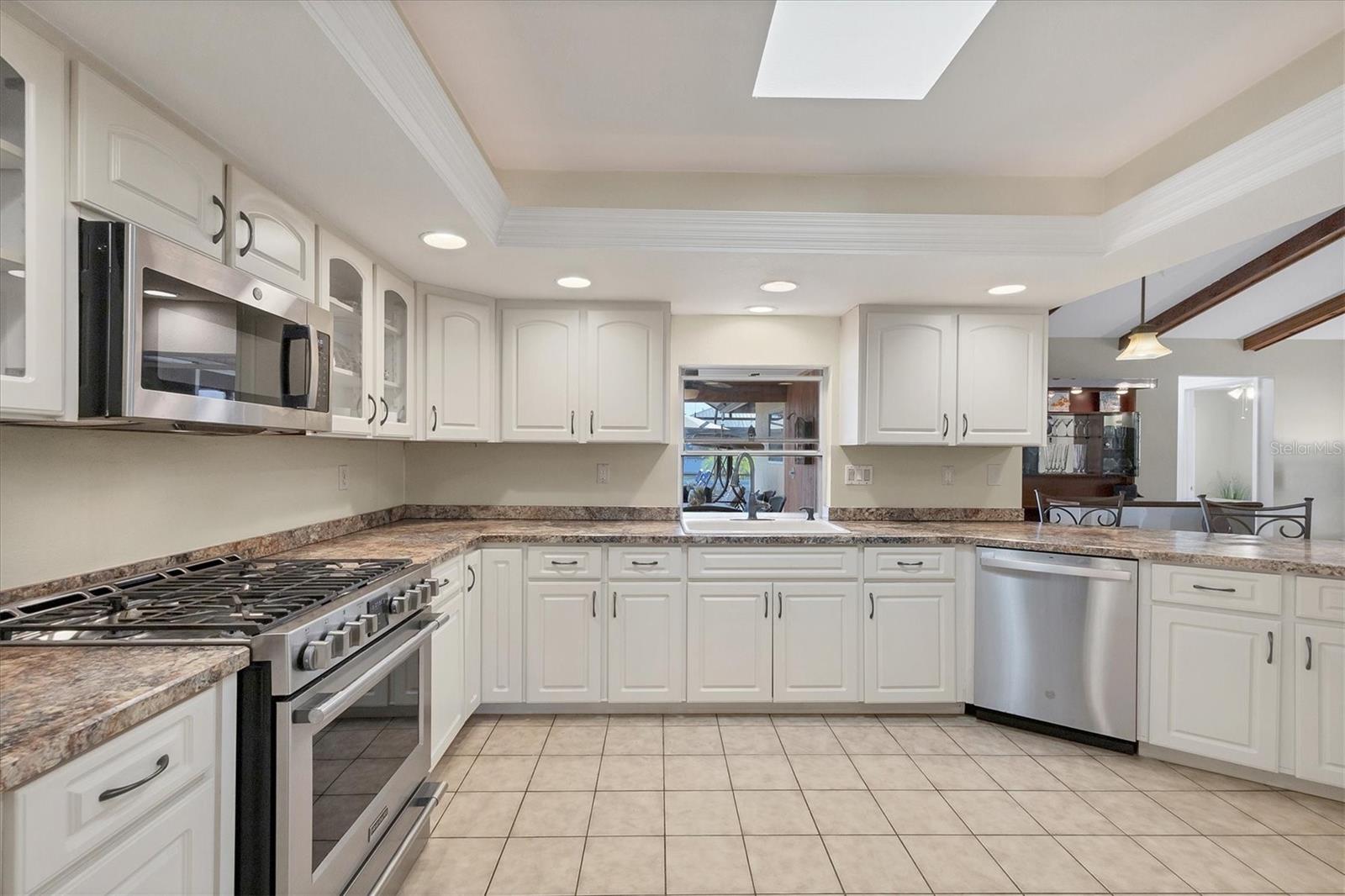 2458 HERRON TER, PORT CHARLOTTE, FL, 33981