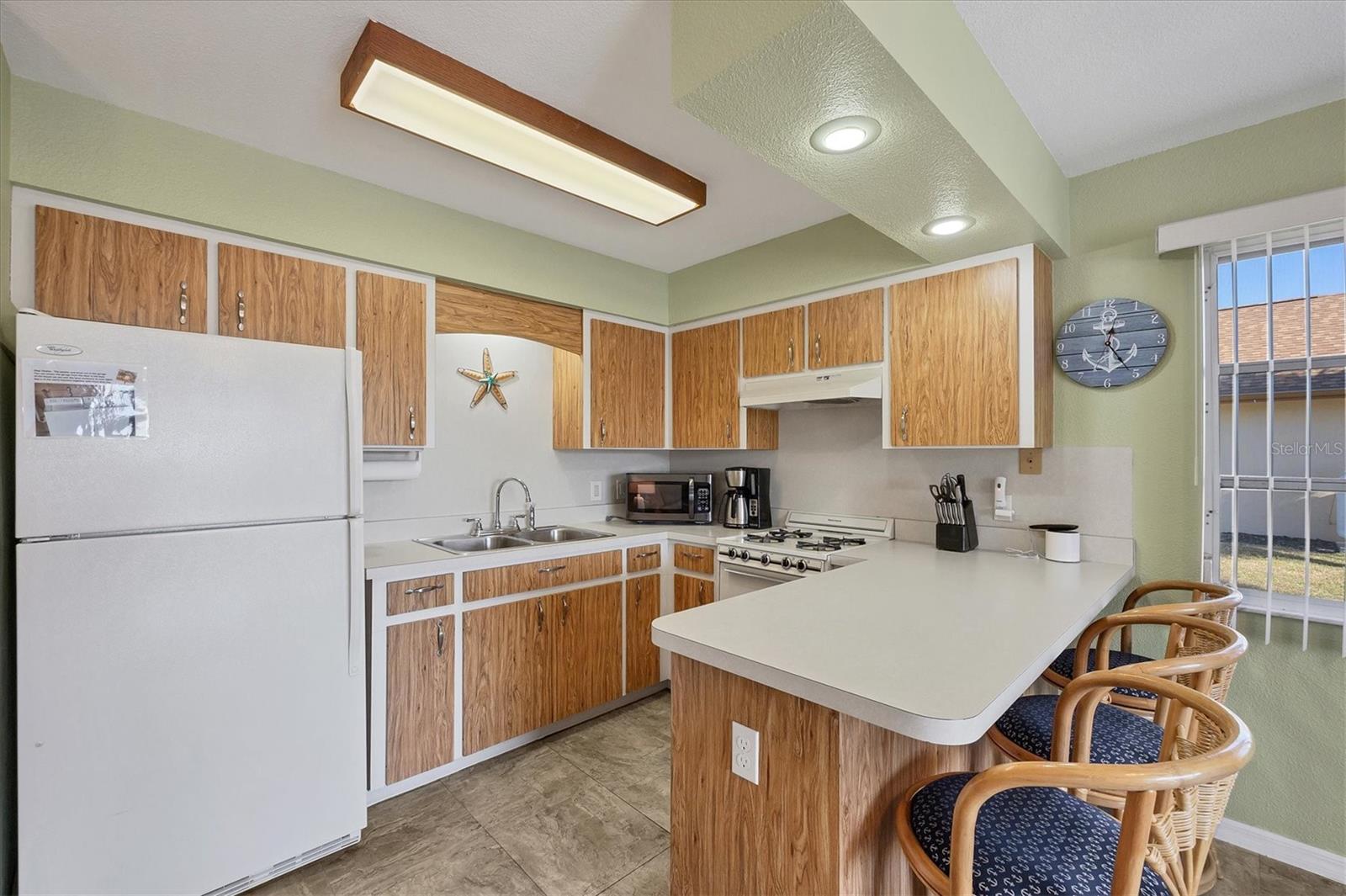 2458 HERRON TER, PORT CHARLOTTE, FL, 33981