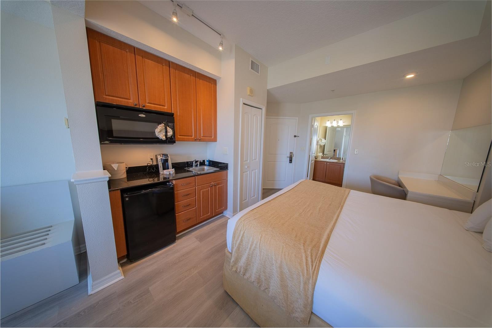 7395 UNIVERSAL BLVD #701, ORLANDO, FL, 32819