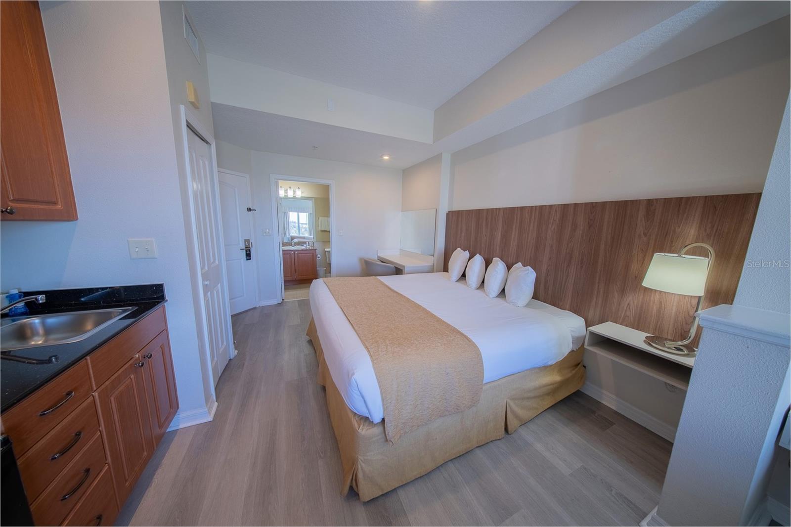 7395 UNIVERSAL BLVD #701, ORLANDO, FL, 32819